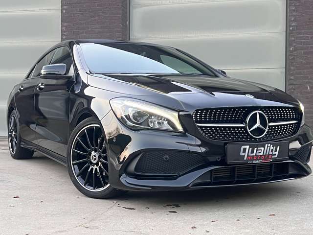 Mercedes-Benz CLA 180 AMG PACK / FULL BLACK / SFEERVERLICHTING / CAMERA